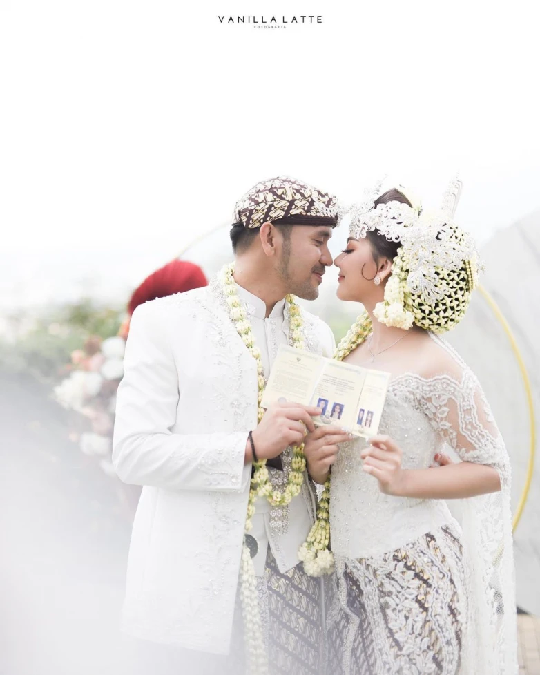 7 Jasa Fotografer Pernikahan Terbaik di Kediri
